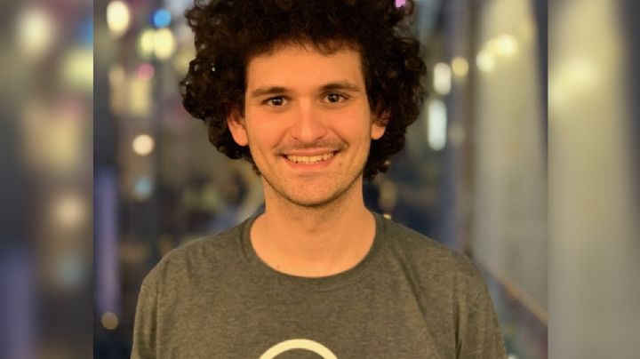 Joven construye fortuna millonaria para donarla a la caridad; ha regalado 25 millones de dólares