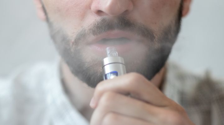 Cofepris emite “alerta sanitaria máxima para vapeadores”