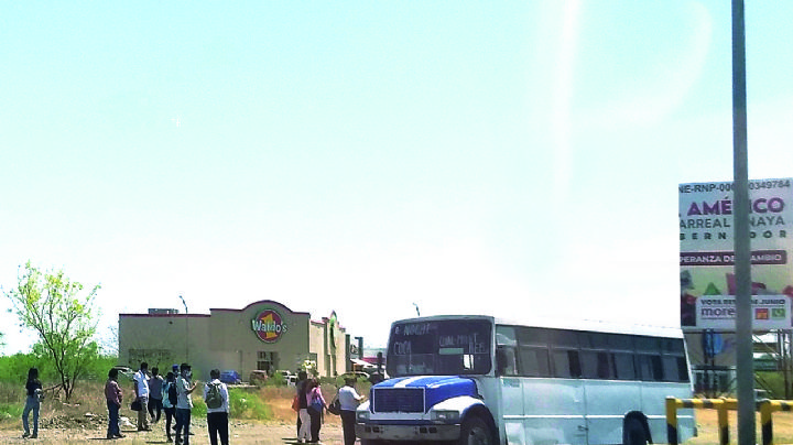 Malo y viejo, el transporte público en NLD