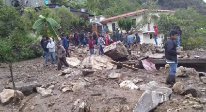 Reportan dos muertos tras paso de Agatha; hay desaparecidos