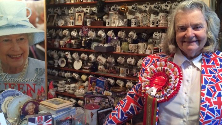 La fan más grande de la Reina Isabel II está lista para el jubileo de platino