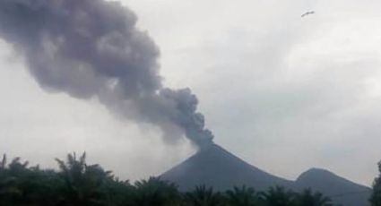 VIDEO: Volcán Ulawun entra en erupción; emite columna de ceniza de 3 mil metros