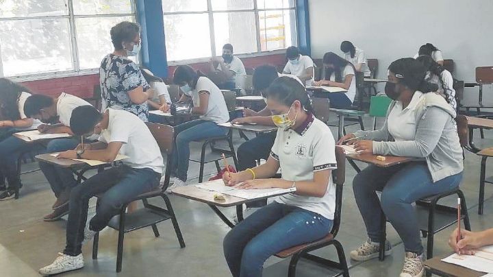 Adelantan fin de ciclo en escuelas