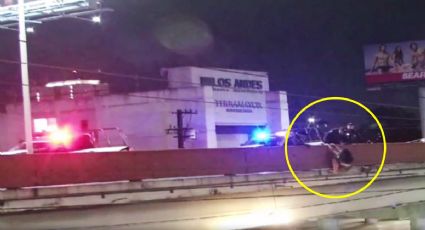 VIDEO: Policías salvan a mujer que intentaba lanzarse de puente Gonzalitos en Monterrey