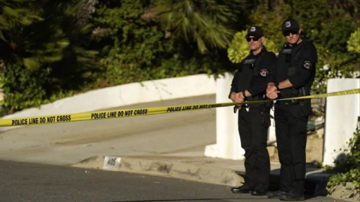 ¡Tragedia! Niño de 8 años juega con pistola de su padre y mata a una menor de un año