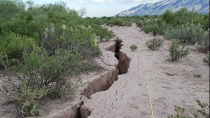 Se abre grieta de 500 metros en ejido de Coahuila