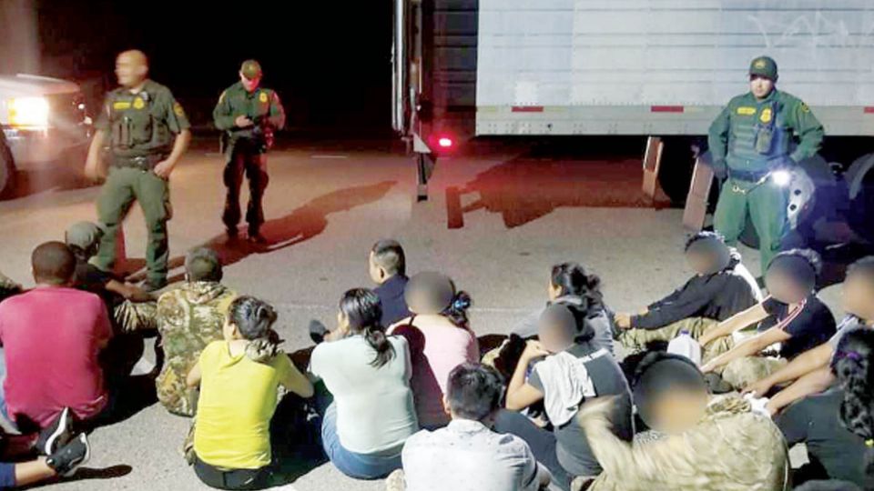 El tráfico de humanos en cajas tráiler es muy común en el sur de
Texas, pero ya ha cobrado numerosas vidas.