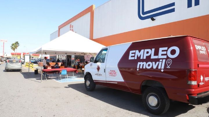 Consiguen trabajo 2,500 neolaredenses con Empleo en tu Colonia