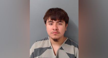 Laredo, Texas: Lo arrestan por abuso de menor y posesión de material prohibido