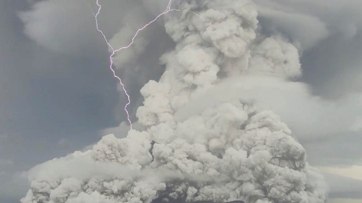 Erupción de volcán en Tonga creó ondas atmosféricas que dieron la vuelta al mundo