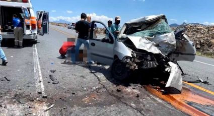 VIDEO: Brutal encontronazo de frente en la Carretera a Monclova: 5 muertos y 12 heridos