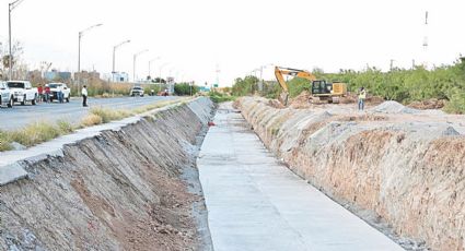 Construyen colector pluvial en el surponiente