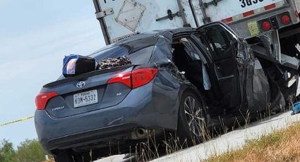 Fallecen al no frenar y se meten abajo de un tráiler en la Carretera Monterrey-Nuevo Laredo