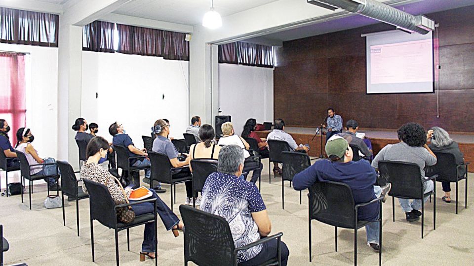 El próximo 29 de julio a las 6:00 de la tarde se realizará
una asesoría en Estación Palabra a los interesados