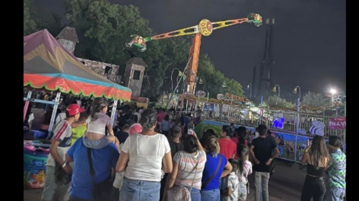 Visitantes quedan varados en juego mecánico de Parque Fundidora