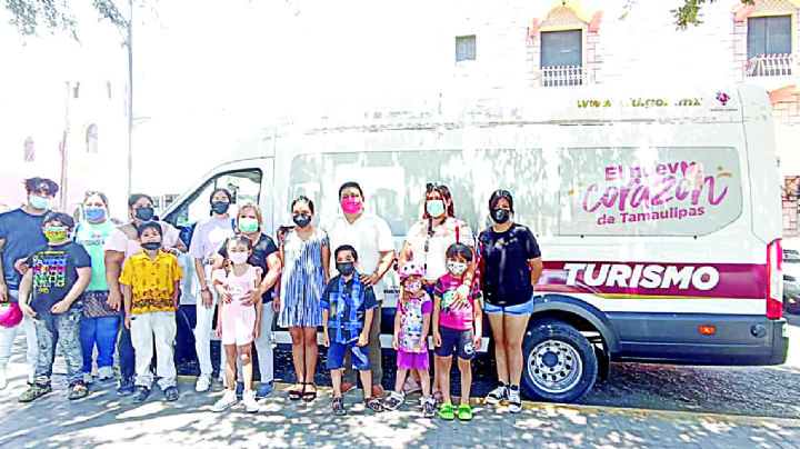 Aprovechan tour turístico por Nuevo Laredo