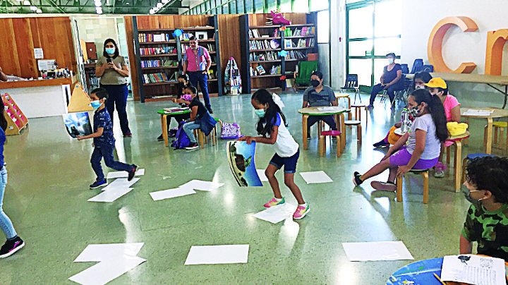 Aprenden niños en vacaciones