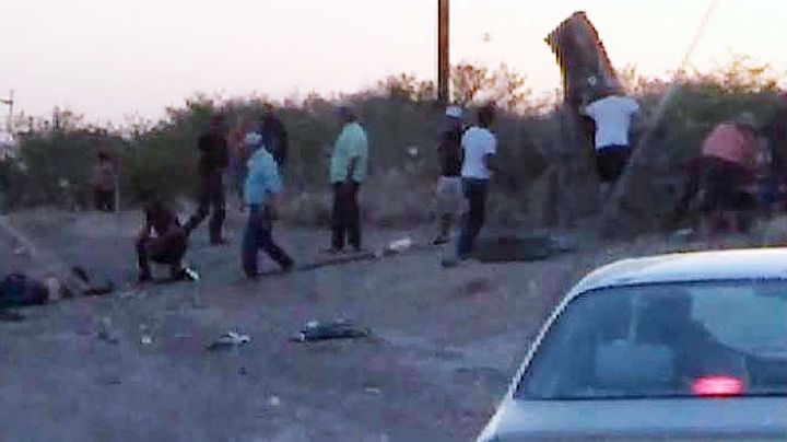 LAREDO, TX: Volcadura en la Carretera 359