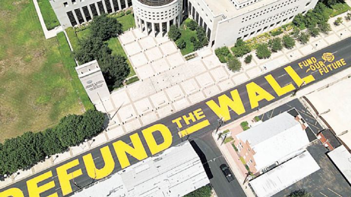 Presentan lucha contra el muro