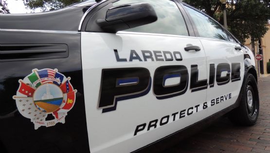 Detienen a hombre que se hacía pasar por guardia en bares de Laredo; inspeccionaba a hombres y mujeres