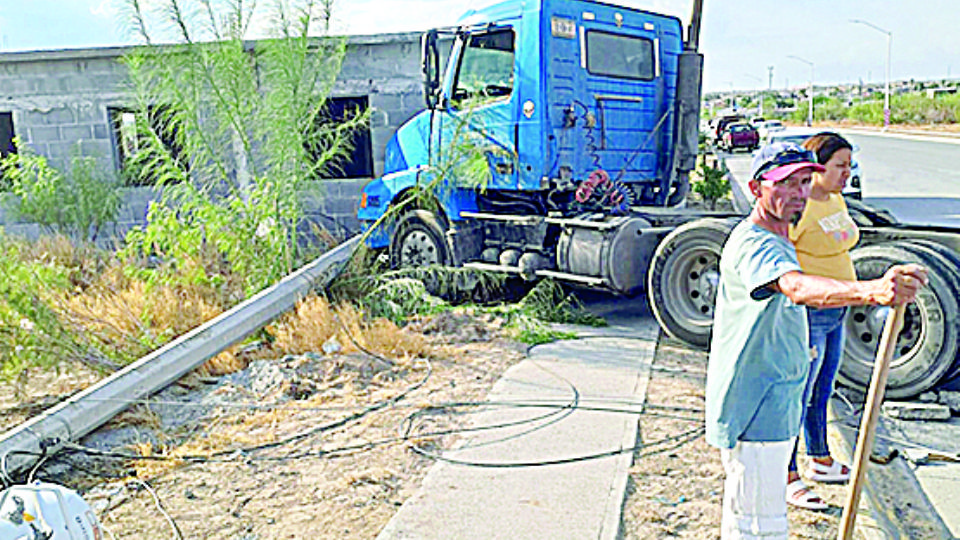 El choque fue en Villas de San Miguel.