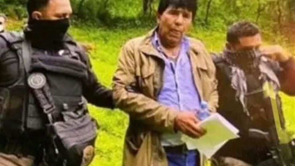 El capo fue detenido en Choix, Sinaloa