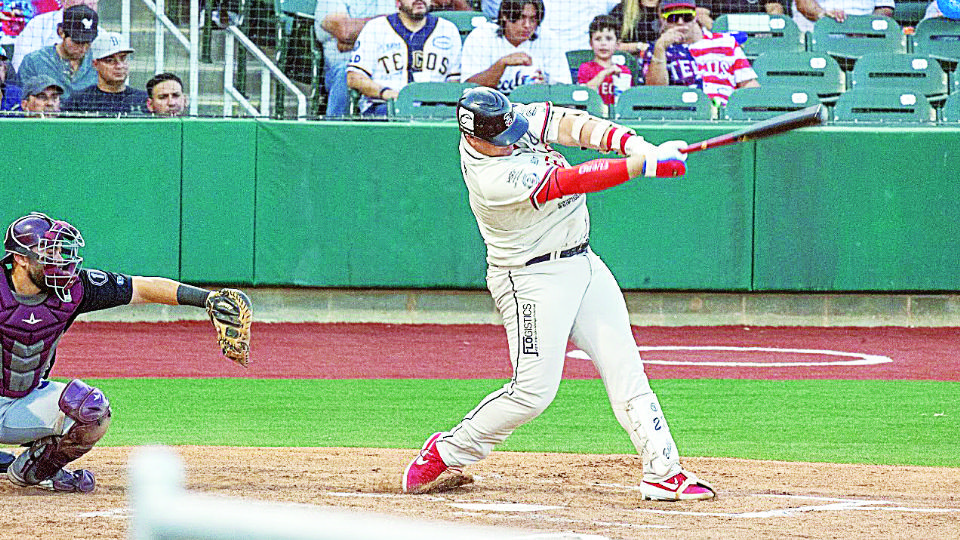 Dos Laredos caen 9-3 ante Sultanes de Monterrey