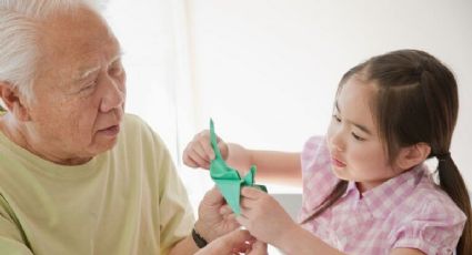 'Contratan' a bebés en asilo de ancianos en Japón