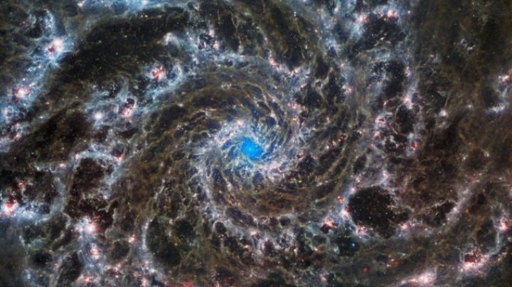 ¡Impresionante! Telescopio James Webb descubre los detalles de la Galaxia Fantasma