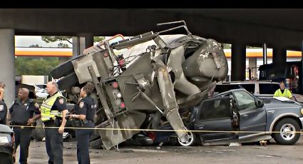 HOUSTON, TX: Revolvedora aplasta auto donde viajaban bebés gemelos: solo uno logra sobrevivir