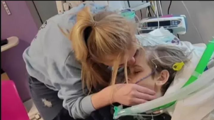 Tras 4 meses en estado vegetativo, fallece niño de 12 años por hacer reto de TikTok