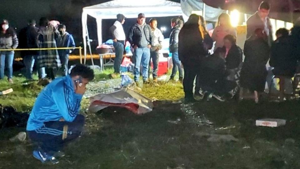 En pleno evento de los 201 años de la independencia de este país, la multitud se abalanzó contra una pequeña salida en un evento público, aplastando a varias personas en el lugar