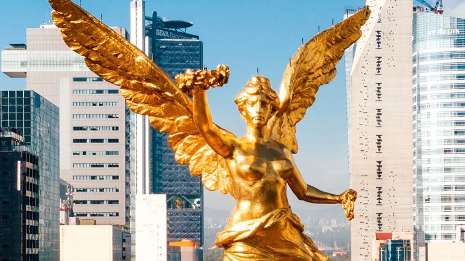 Ángel de la Independencia en la Avenida Reforma