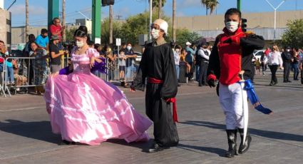 Engalana calles desfile del 212 Aniversario de la Independencia de México | FOTOS