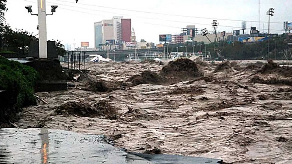 Hace 34 años se desvió y pegó en Monterrey