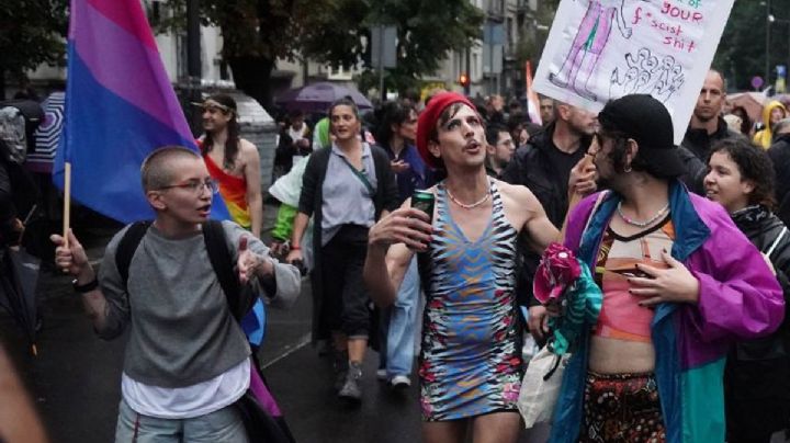 Arrestan a 90 personas tras marcha LGBT por EuroPride
