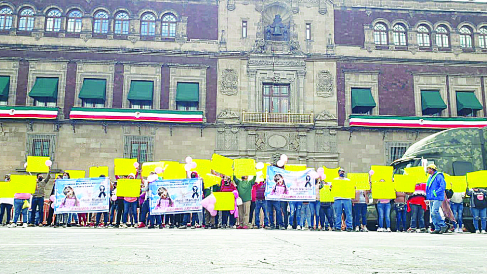 Un contingente de Nuevo Laredo también protestó por Heidi Mariana.