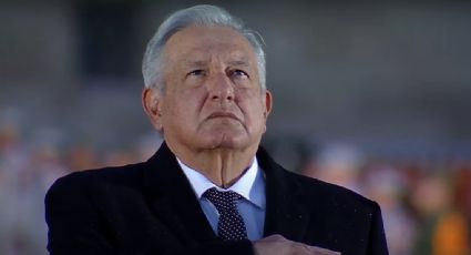 AMLO realiza ceremonia póstuma de víctimas en los sismos de 1985 y 2017