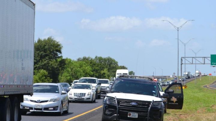 Por Labor Day reportan carreteras llenas en Texas