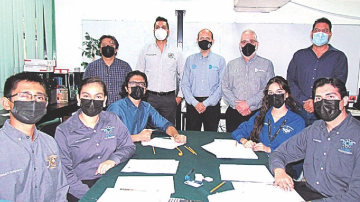 Van alumnos del Tecnológico al Nacional de ciencias