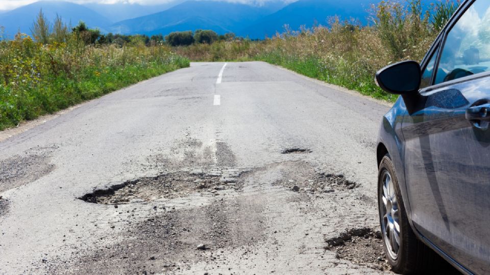 Si se toma en serio el proyecto, los baches dejarían de ser un problema menos