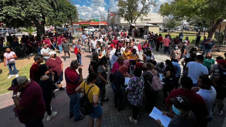 Abarrotan mesas de recabación de firmas en apoyo a Américo Villarreal