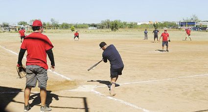 Pegan de batazos en Liga de Softbol Fronteriza Dominical