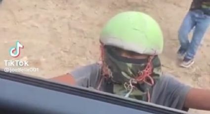 Niños recrean un retén con armas de juguete y se vuelven virales | VIDEO