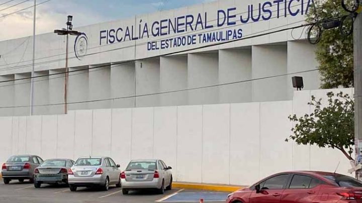 Van en Tamaulipas contra fiscal corrupto