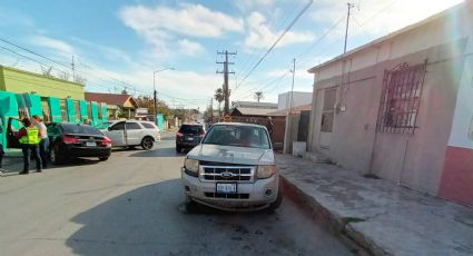 Conductora totalmente ebria destroza dos vehículos en la colonia Mirador