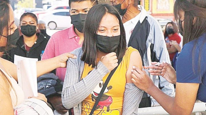 Llevan 800 dosis de vacunas Pfizer a colonia Primero de Mayo