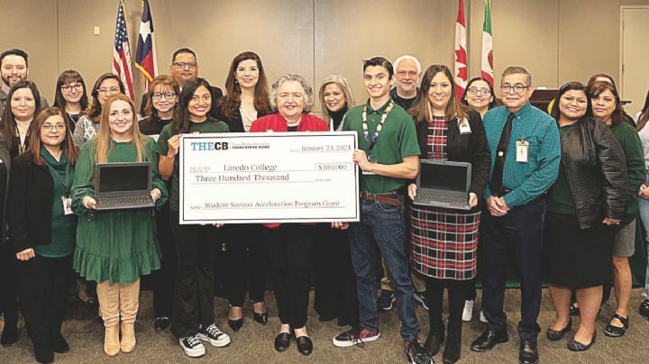 Laredo College impulsará éxito de alumnos; obsequiarán 170 computadoras portátiles