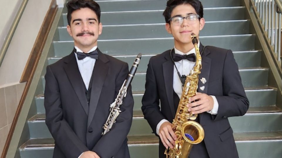 Néstor Olguín y Carlos Carreón fueron seleccionados para integrar la Band Estatal de la Asociación de Educadores de Música de Texas.