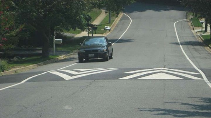 Colocarán reductores de velocidad en calle Andrew de Laredo, Texas